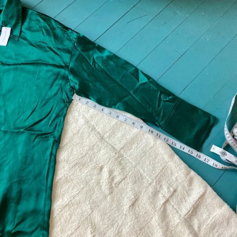 ❌SOLD❌ Banana Republic NEW Muse Silk Maxi Shirtdress in Emerald Green size L - Picture 16 of 17
